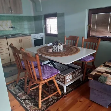 Stan Na Dan Jahorina 아파트 *